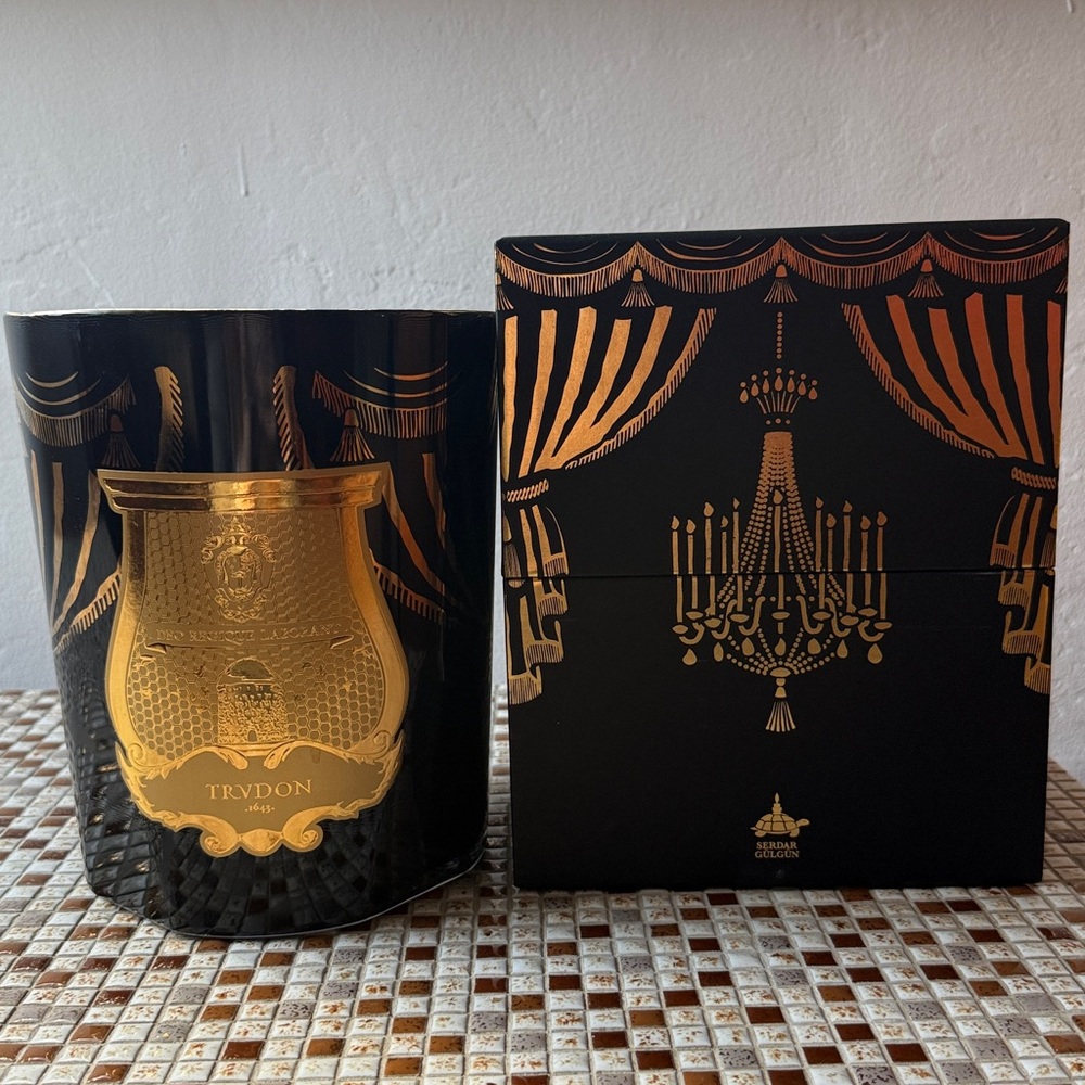 105 Oz Empty Cire Trudon - Angelo - Grande - Picture 3 of 14
